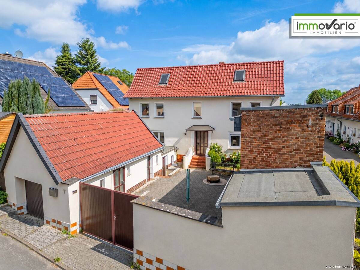 In beliebter Lage: Charmantes Sanierungshaus mit großem Garten, Werkstatt & Platz für die Familie! – 39110 Magdeburg – Bild 1 von 9