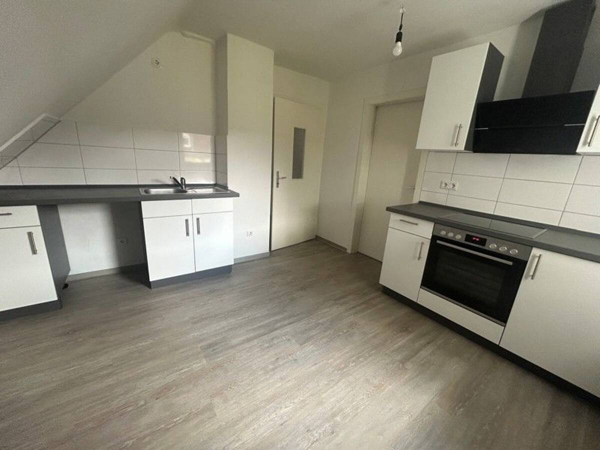 2-Zimmer-Wohnung, frisch gestrichen inkl Einbauküche – 44379 Dortmund – Bild 1 von 7