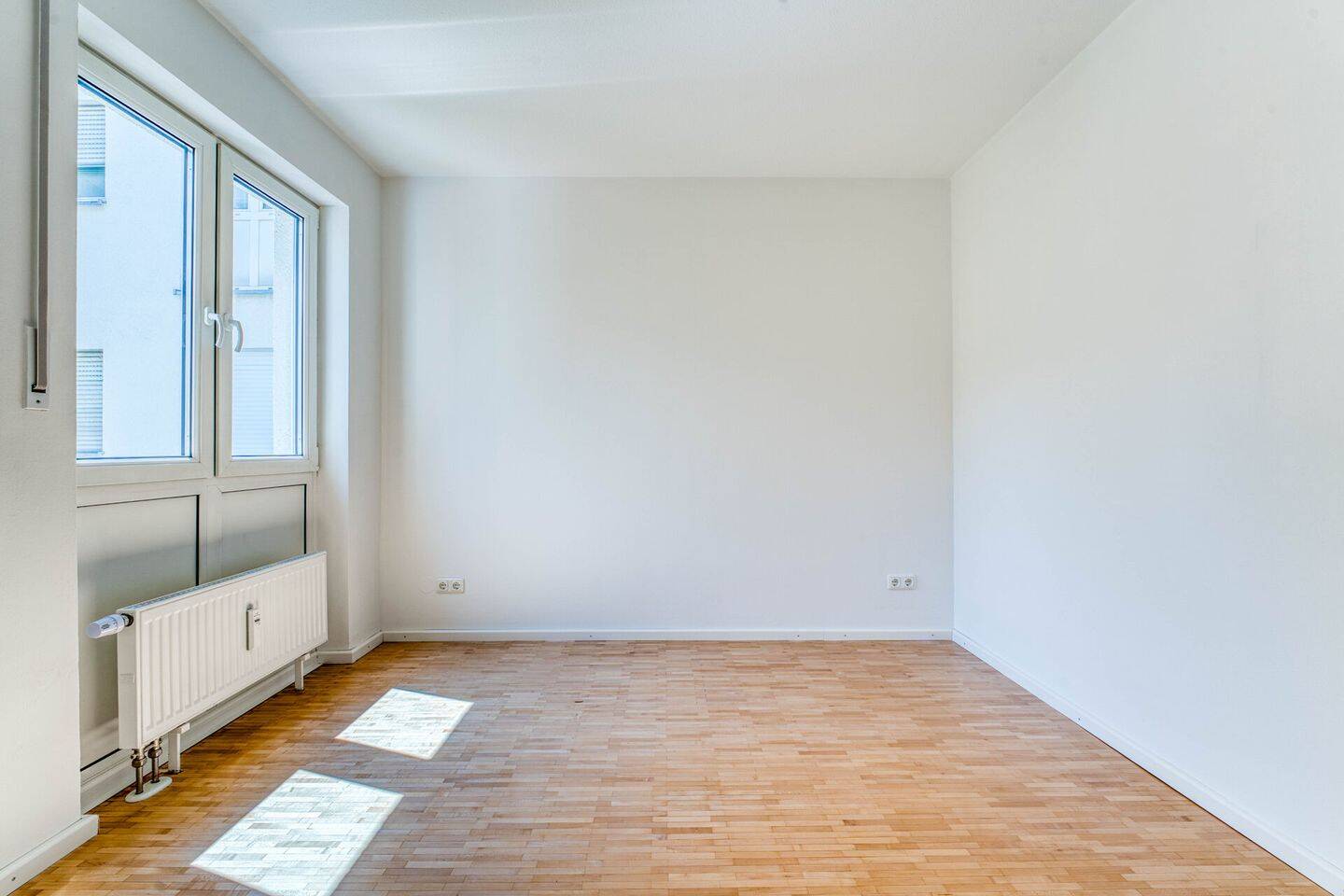Stadtleben und Rückzugsort zugleich: Frisch renovierte 2-Zimmer-Wohnung in der Ludwigsvorstadt – München – Vorschaubild 9