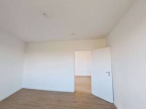 Wohnen mit Weitblick - helle 2-Zimmer-Wohnung mit Balkon – 23562 Lübeck – Vorschaubild 6