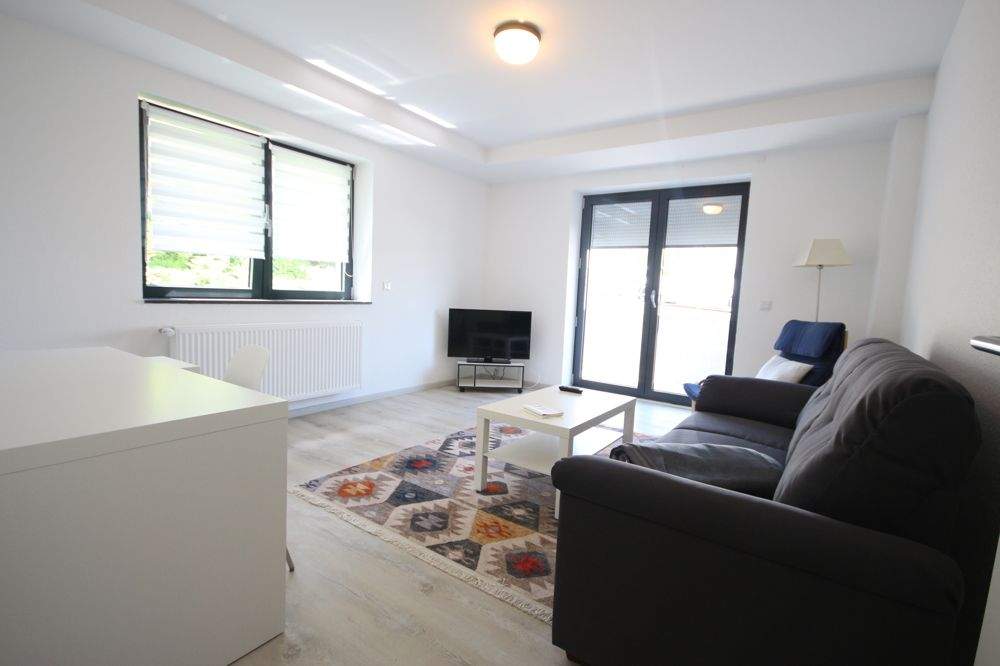 **Renovierte und modern eingerichtete Wohnung in ruhiger Lage**