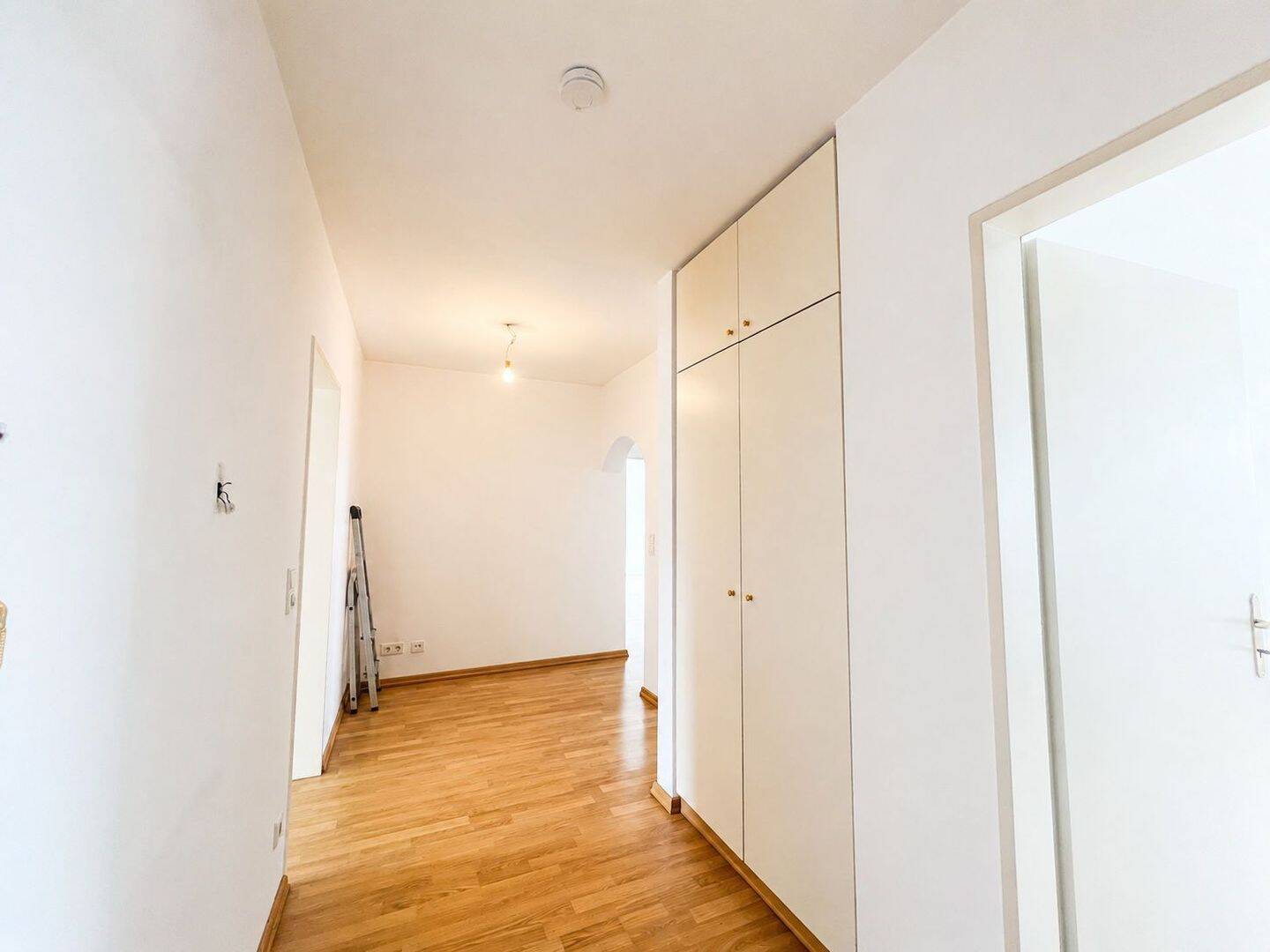 Freigestellte 3-Zimmer-Wohnung mit Garage in der Wüste – Osnabrück – Vorschaubild 5