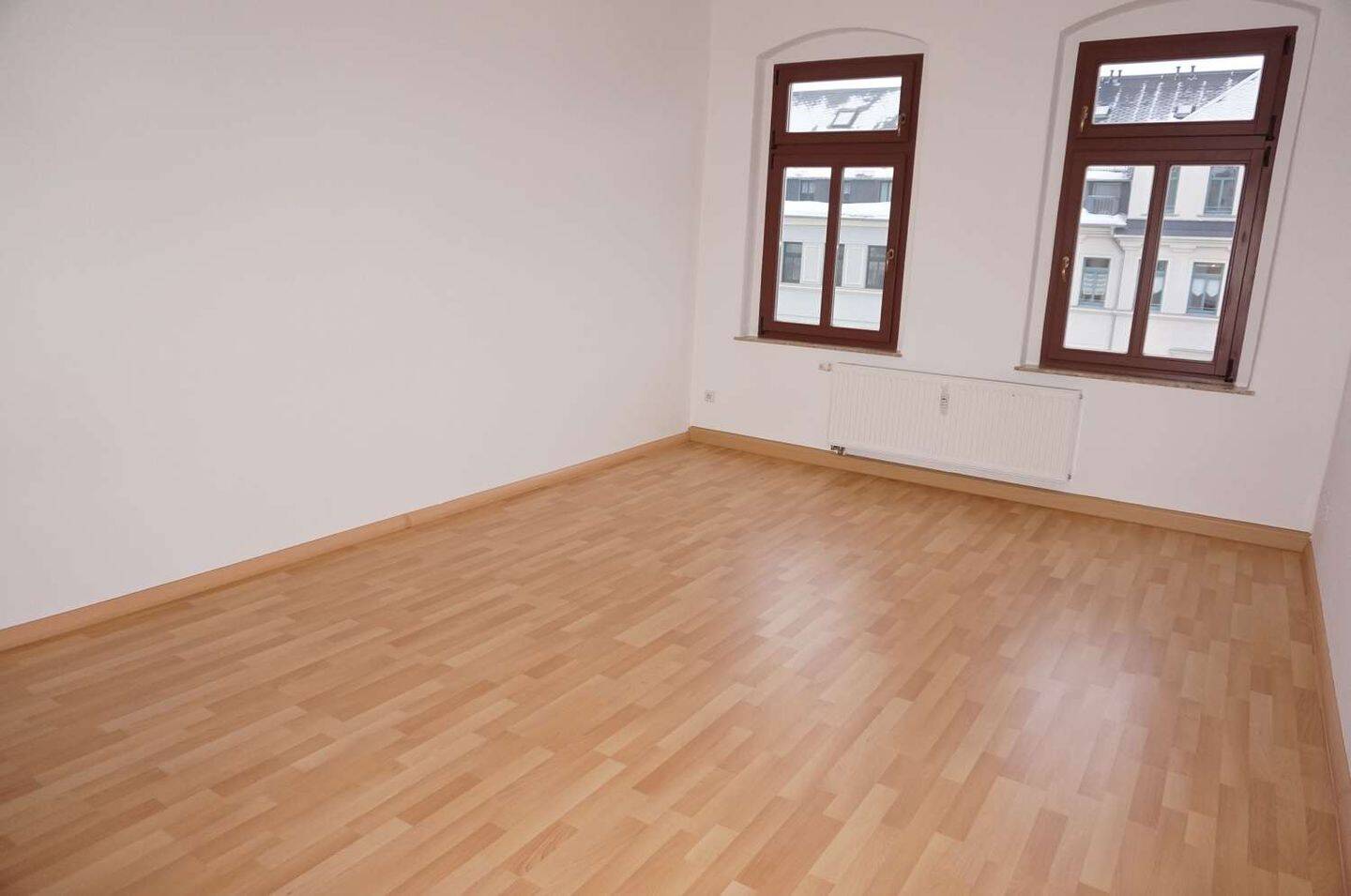 ! TOP Whg. frei ab 1.7.26 - im 3. OG und mit Balkon !
