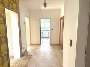 Großzügige 2-3 Zimmer Wohnung mit Garten in Stuttgart-Botnang mit Renovierungsbedarf – 70195 Stuttgart – Vorschaubild 8