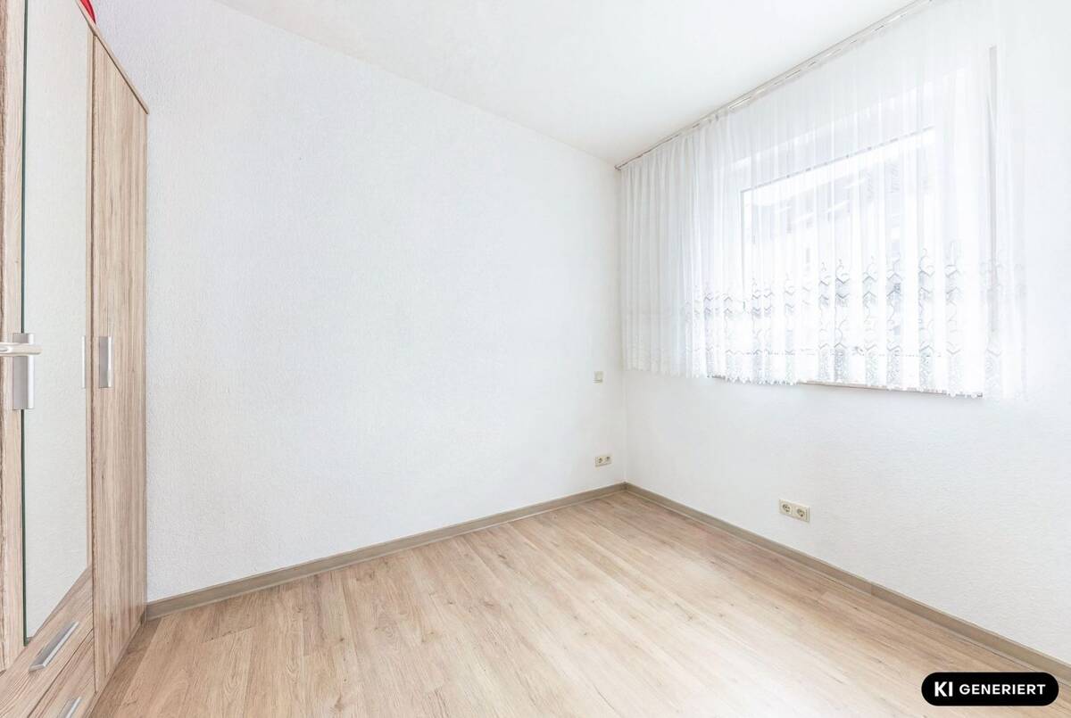 Gepflegtes Renditeobjekt in zentraler Lage: 2 Zimmer, Aufzug und moderne Haustechnik – 44143 Dortmund – Bild 1 von 9