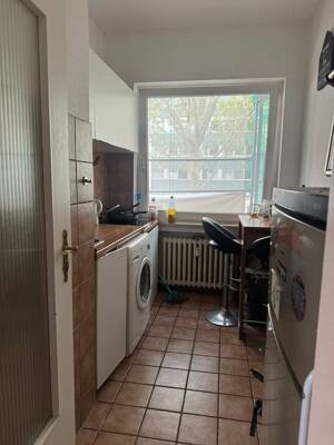 Tausch: biete 2 Zimmer, suche 1 Zimmer – 50937 Köln – Vorschaubild 3