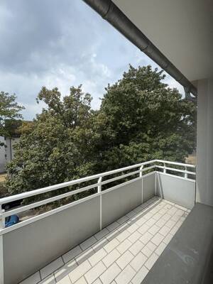 Bei VIVAWEST die Sonnenstrahlen auf dem eigenen Balkon genießen. – 46238 Bottrop – Vorschaubild 8