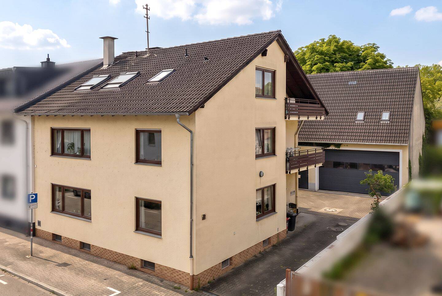 Vielseitiges MFH: 4 Einheiten (EG frei)+ Nebengebäude mit Wohnraum-Potenzial – Karlsruhe – Vorschaubild 4