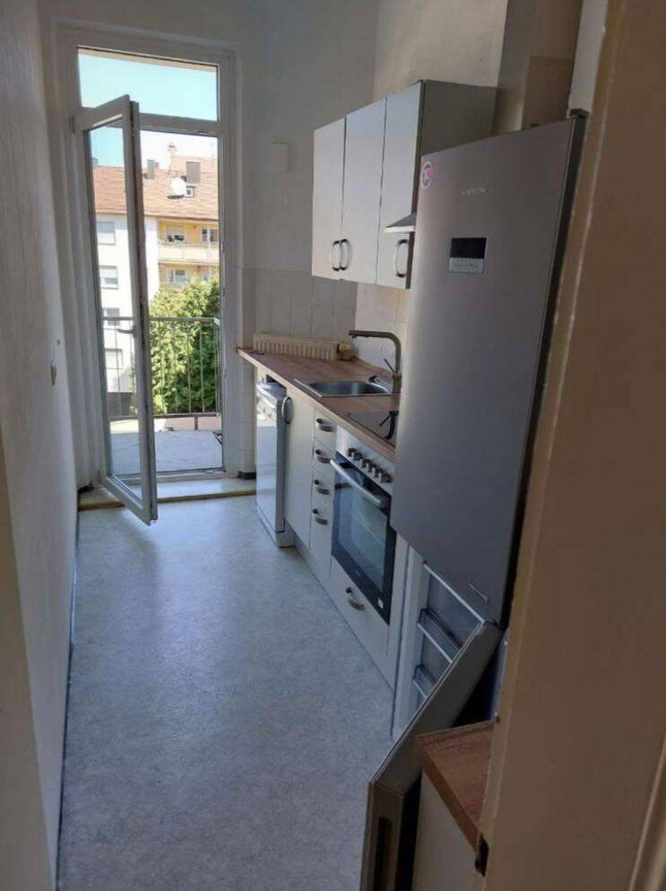 TAUSCHWOHNUNG! Tausche 3,5 Zimmer Altbauwohnung mit 2 Balkonen + EBK gegen 2-Zimmer Wohnung mit Kaltmiete bis 400,00€ in Nürnberg! – Nürnberg – Vorschaubild 8