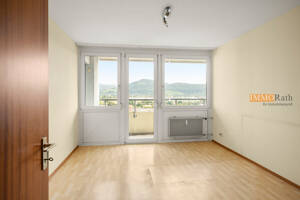 IMMORath.de - Zentrale 3-Zimmer-Wohnung mit großem Balkon – 79114 Freiburg im Breisgau – Vorschaubild 3