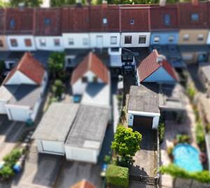 Bringen Sie neuen Glanz in alte Wände - Reihenhaus mit Potenzial für Kreative – 39116 Magdeburg – Vorschaubild 3