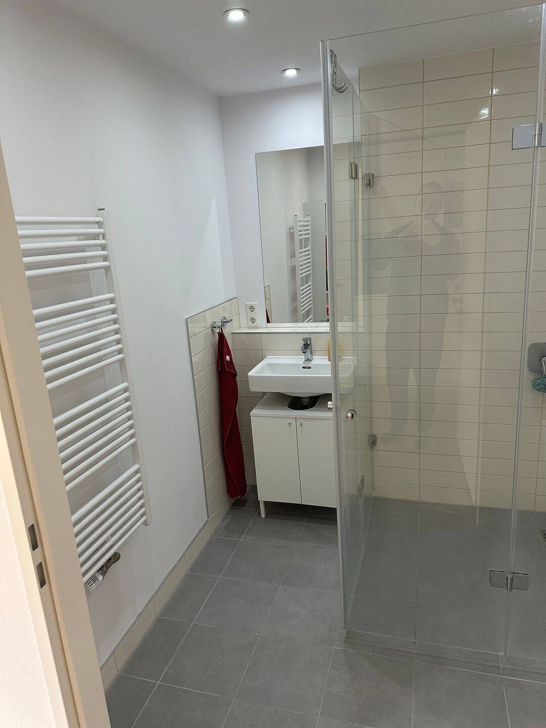 Schöne 1-Zimmer-Wohnung an STUDENTEN zu vermieten – Heilbronn – Vorschaubild 3