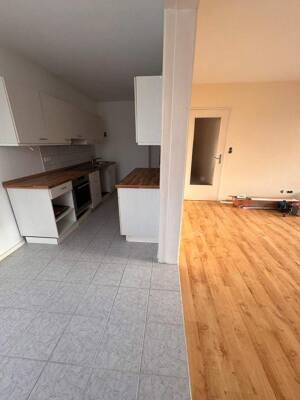 Eidelstedt-Chance: Helle 2-Zimmer-Wohnung mit Loggia & Fahrstuhl - Ideal für Kapitalanleger – 22523 Hamburg – Vorschaubild 3