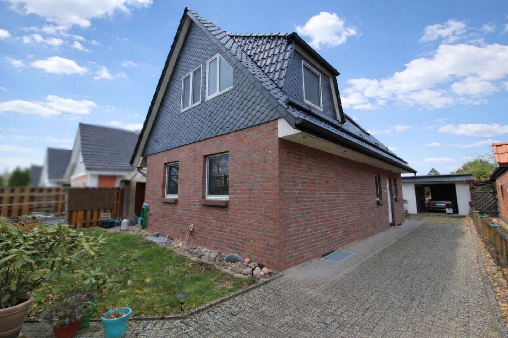 Haus in 22844 Norderstedt mit 228,22 m² kaufen