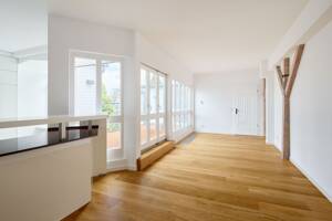 Großzügige 2-Zimmer-Dachgeschosswohnung mit Terrasse in Top-Lage nahe Ludwigkirchplatz – 10719 Berlin – Vorschaubild 8
