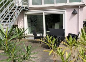 Wohnen im Grünen: Terrassenwohnung Nähe Flora Köln