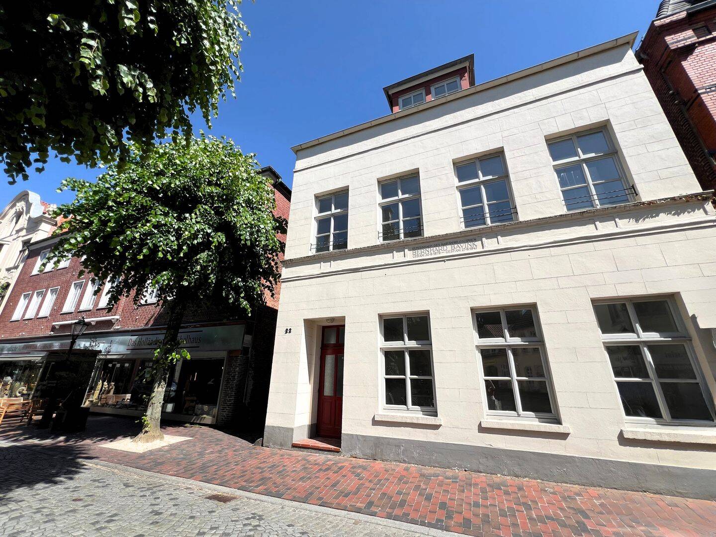 Charmante Erdgeschosswohnung mit Altbauflair in zentraler Altstadtlage