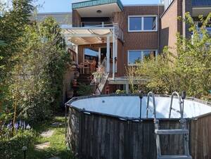 Großzügiges Einfamilienhaus mit Einliegerwohnung, Garten und Garage in Esch zu verkaufen!