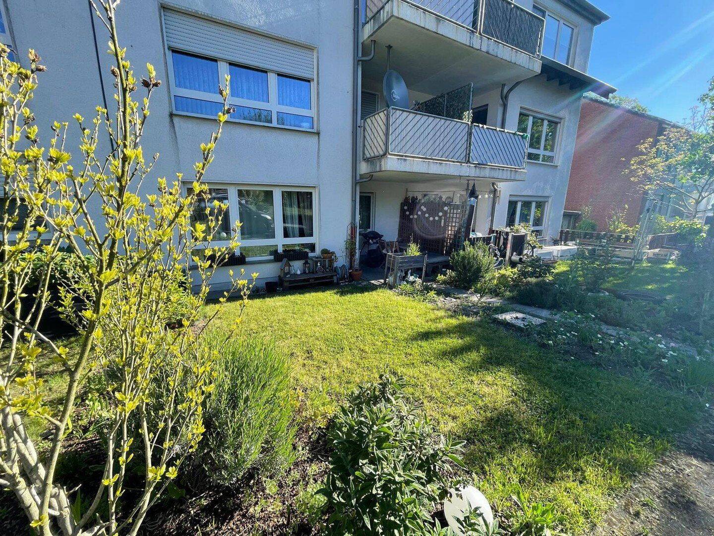 Exklusive Erdgeschoss Wohnung mit kleinem Garten in Bottrop - Rheinbabenstraße 22a – Bottrop – Vorschaubild 3
