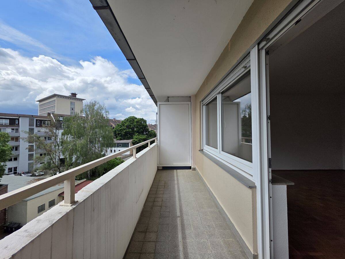 Großzügige 2 Zimmer Wohnung mit großem Balkon – 90461 Nürnberg – Bild 1 von 9