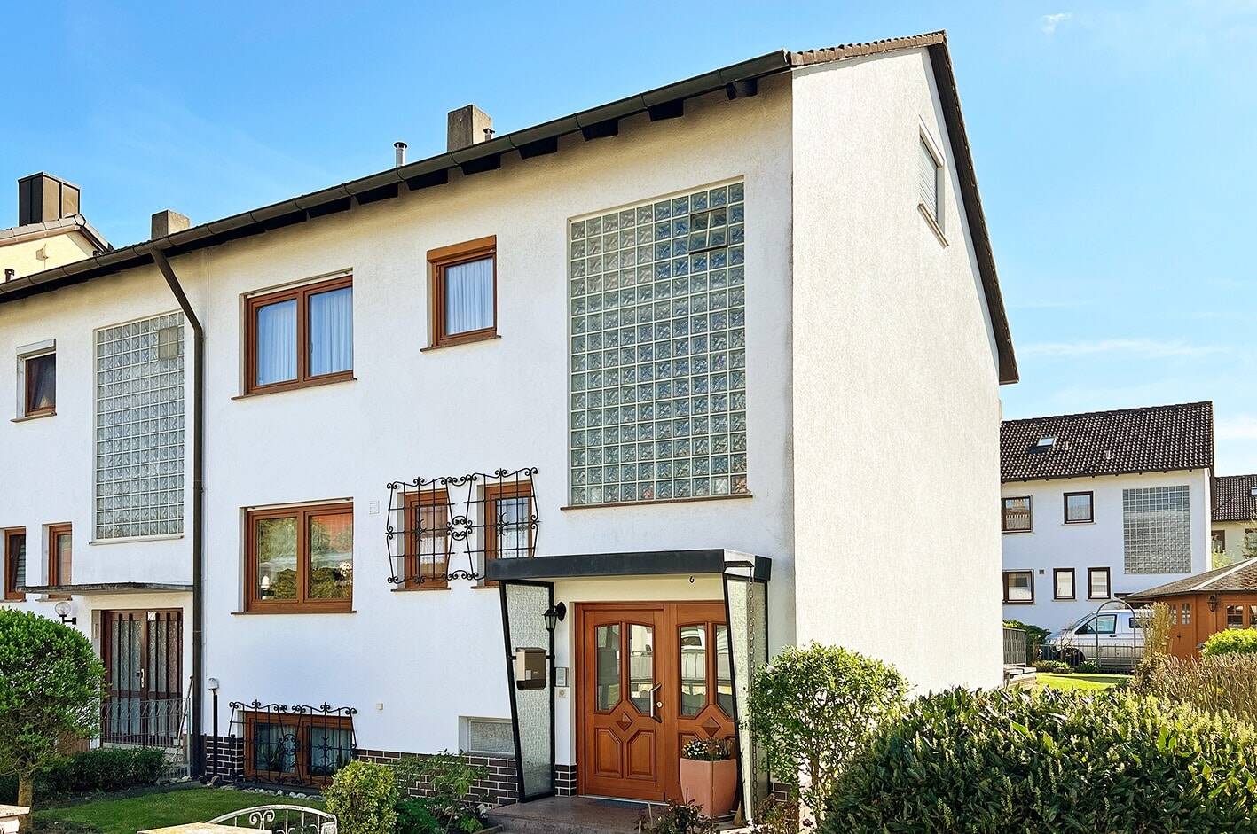 Charmantes, ruhig gelegenes und familienfreundliches Reihenendhaus mit idyllischem Garten und Garage – Bad Staffelstein – Vorschaubild 3
