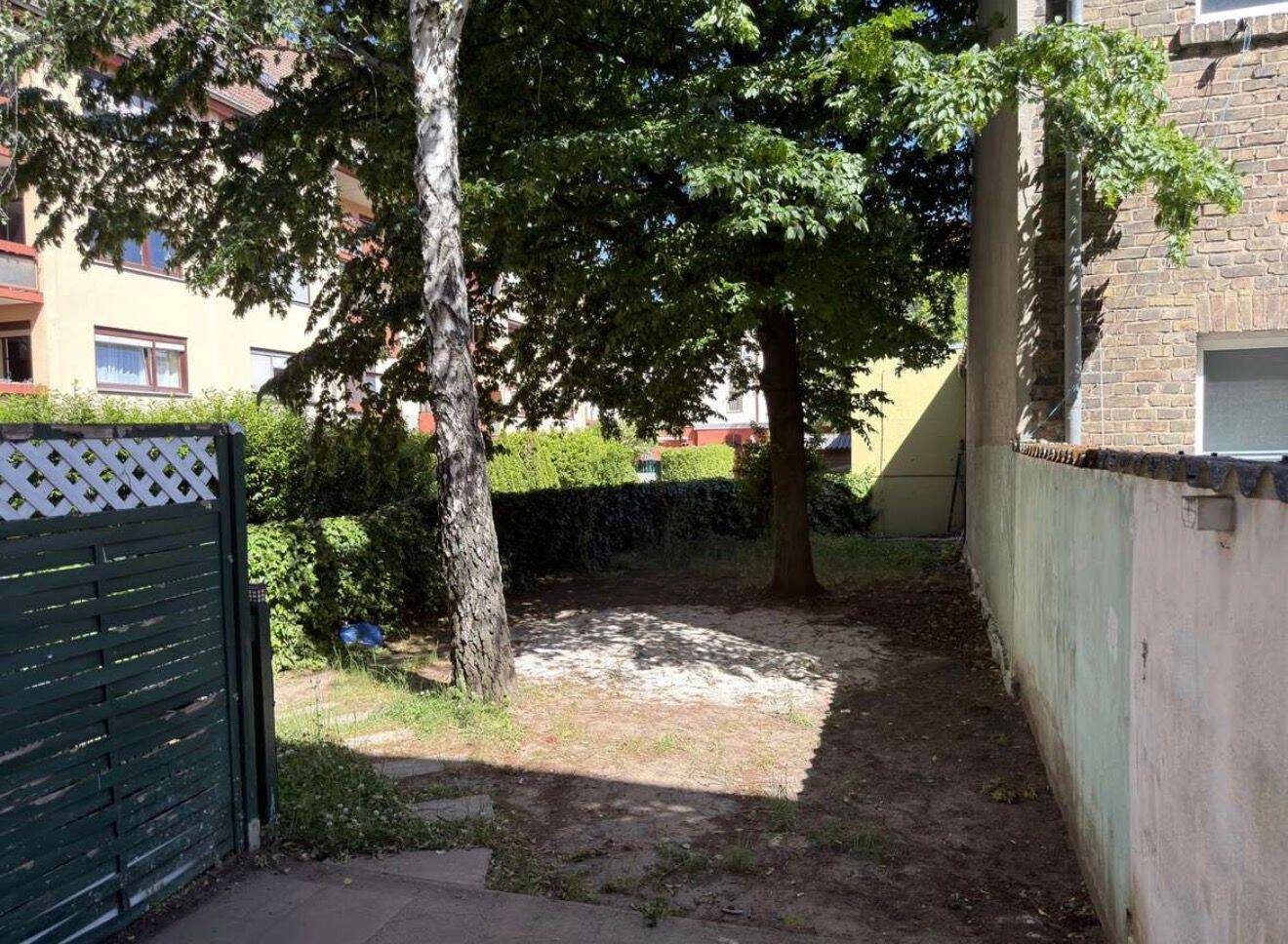 Attraktive 2-Zimmer-Erdgeschosswohnung mit Terrasse, Garten und Garage – Mannheim – Vorschaubild 2