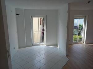 Lichtdurchflutete Zweizimmerwohnung – 79112 Freiburg im Breisgau – Vorschaubild 3