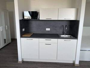 Business-Wohnen - Neu und sehr geschmackvoll möbliertes 1 Zimmer-Appartement im 8. OG mit Aufzug, Außenstellplatz oder TG-Stellplatz optional – 90762 Fürth – Vorschaubild 6