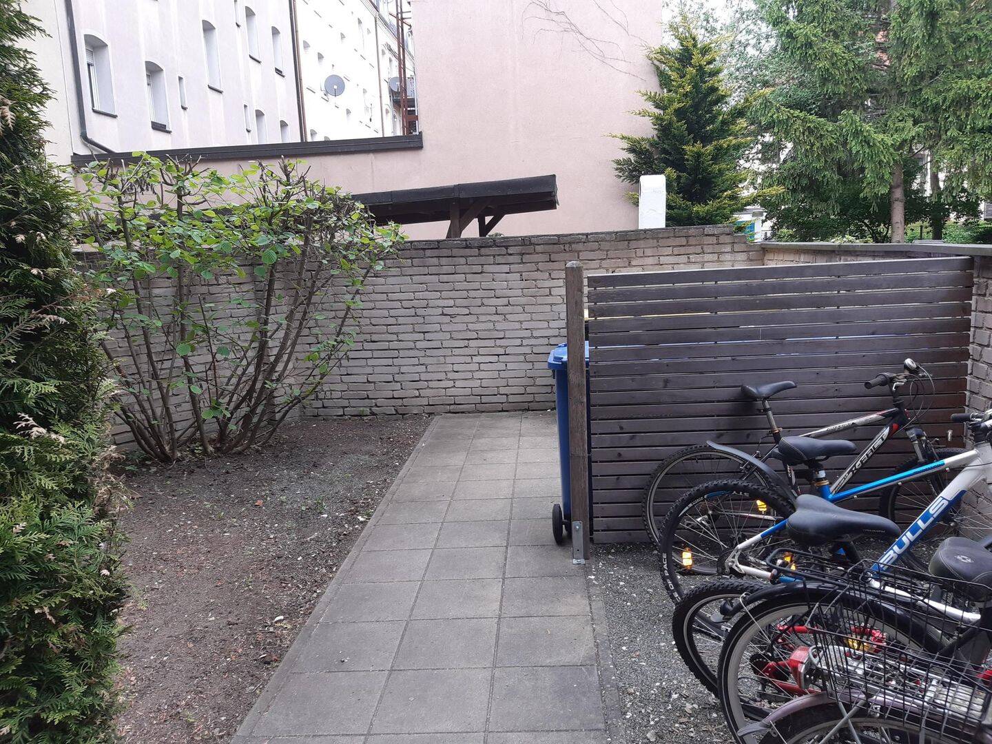 Praktische & gut gelegene 2 Zimmer Wohnung 1.OG mit Balkon in der Nürnberger Nordstadt – Nürnberg – Vorschaubild 4