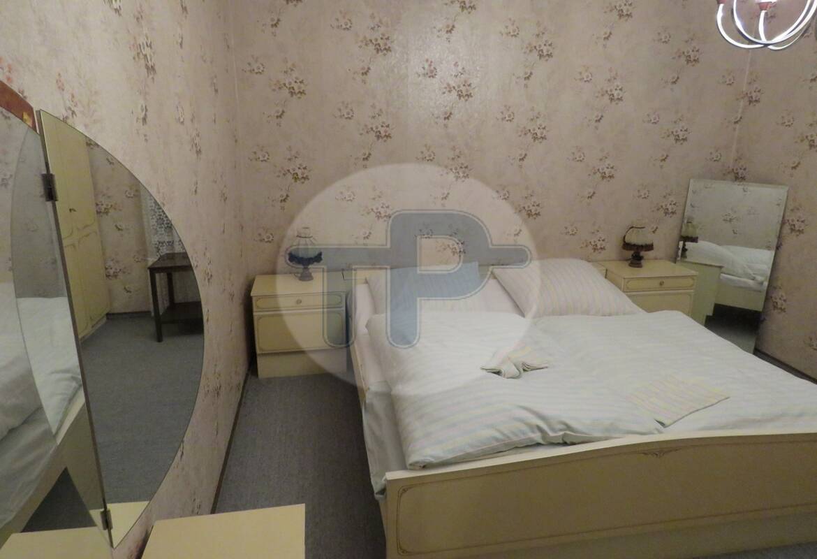AUSSICHTSREICHES EINFAMILIENHAUS MIT EINLIEGERWOHNUNG – Thurmansbang – Vorschaubild 9