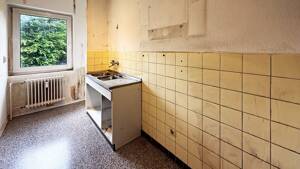 Sanierungsbedürftige 2-Zimmer-Wohnung mit Balkon und Garage: Gestalten Sie Ihr neues Zuhause nach Ihren eigenen Vorstellungen - Wentzel Dr. – 22145 Hamburg – Vorschaubild 8