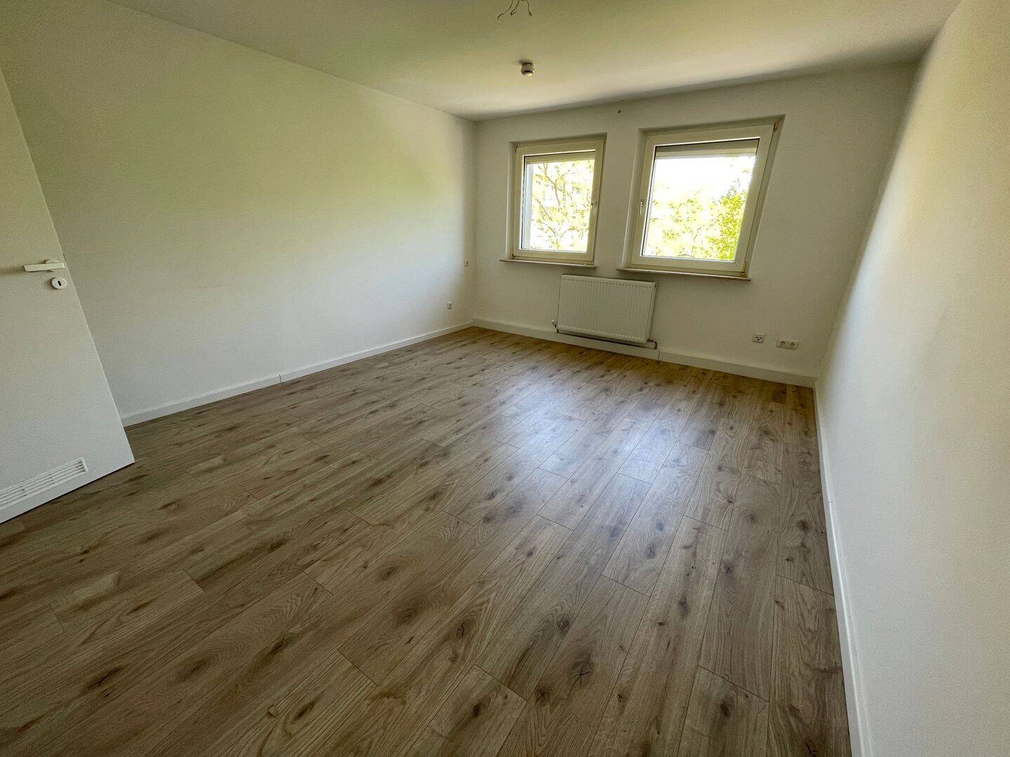 Helle 2-Zimmer Wohnung im 4.OG am Südstadtpark in Fürth! – Fürth – Vorschaubild 4