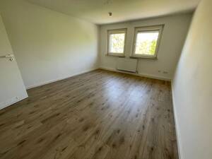 Helle 2-Zimmer Wohnung im 4.OG am Südstadtpark in Fürth! – 90763 Fürth – Vorschaubild 4