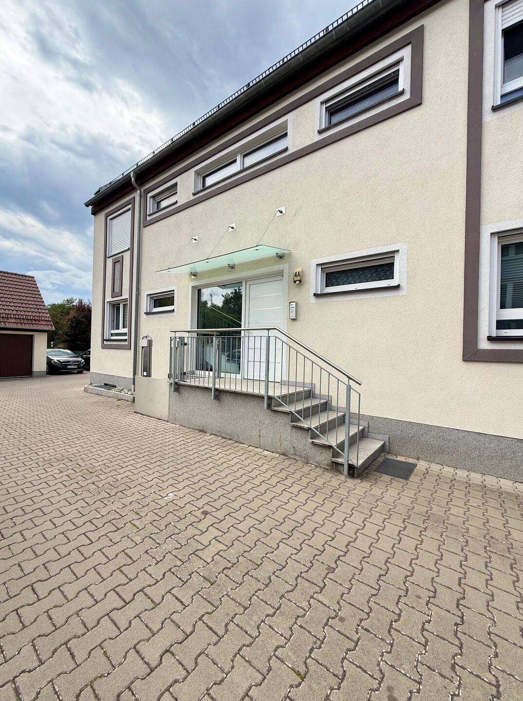 Moderne 3 Zimmer Dachgeschosswohnung in attraktiver Lage von Nürnberg – Nürnberg – Vorschaubild 9