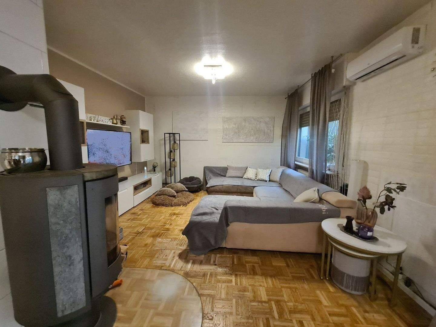 Charmantes Familienparadies in Waldrandlage – Köln – Vorschaubild 5