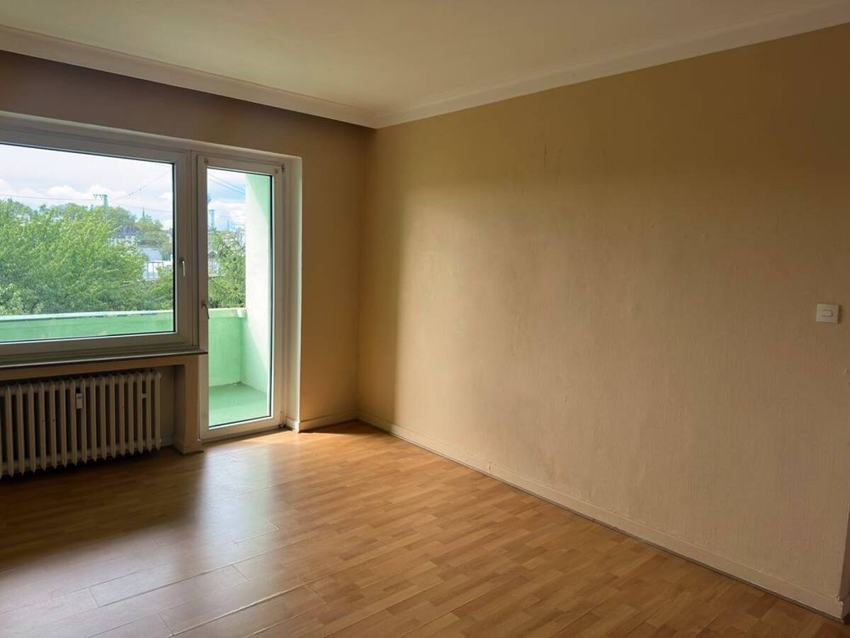 2 Zimmer Wohnung Nähe Volksgarten – 40227 Düsseldorf – Bild 1 von 5