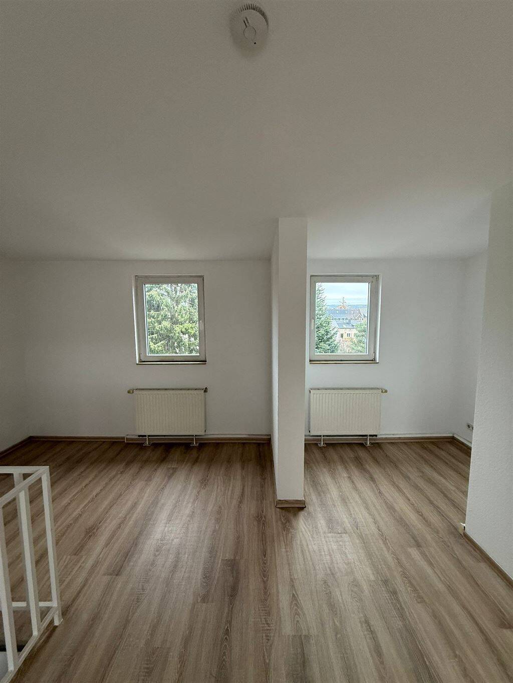 DG Maisonette 3-Zimmer mit EBK, Laminat und Wannenbad in guter Lage – Chemnitz – Vorschaubild 4