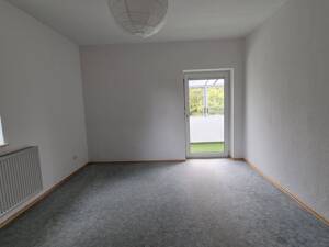 2 Zimmer-Wohnung mit Wintergarten ideal für WG/Pärchen, verkehrsgünstig – 81249 München – Vorschaubild 5