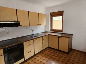 Einfamilienhaus mit Garage und Stellplatz in Rottenbauer zu verkaufen – 97084 Würzburg – Vorschaubild 4