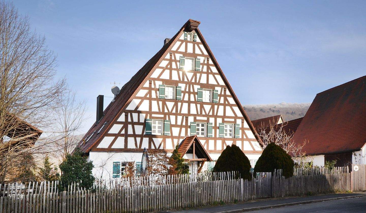 Ehemalige Hofanlage mit angrenzendem großen Baugrundstück in der Nähe von Nürnberg – Leinburg – Vorschaubild 3
