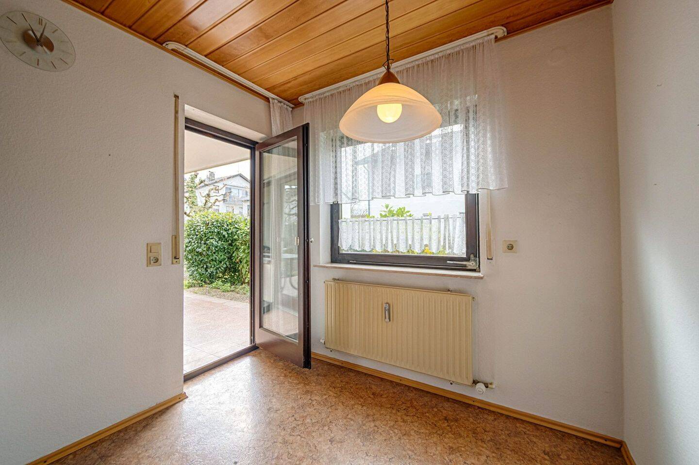 Charmante Erdgeschosswohnung mit Terrasse, Garten und Garage – Heilbronn – Vorschaubild 8