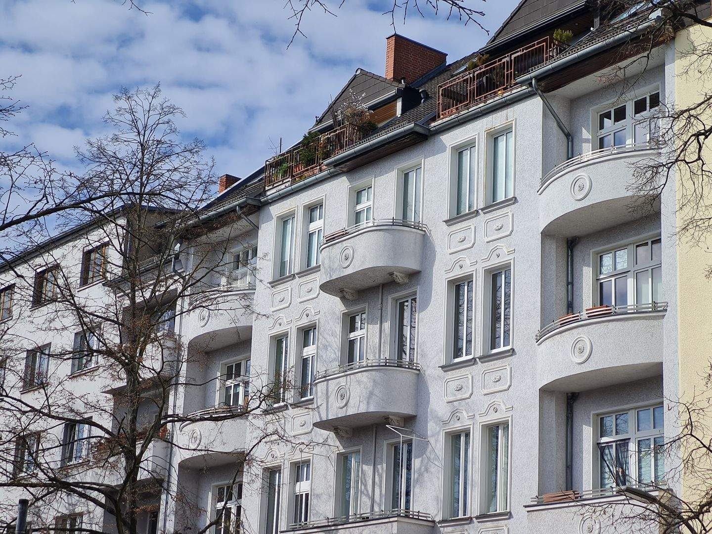 SCHMARGENDORF*Breite Str. vis-à-vis* Super-Wohnung mit tollem Ausblick*mehrere Kilometer! LIFT ins 4. Obergeschoss S-O-Balkon, Deckenhöhe über 3 m – Berlin – Vorschaubild 4