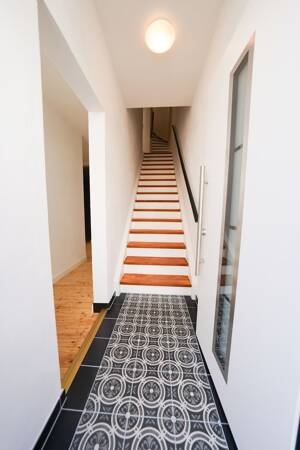 ATIK: Altbaucharme neu gedacht - kernsaniertes Einfamilienhaus im Herzen von Kirchheim – 69124 Heidelberg – Vorschaubild 2