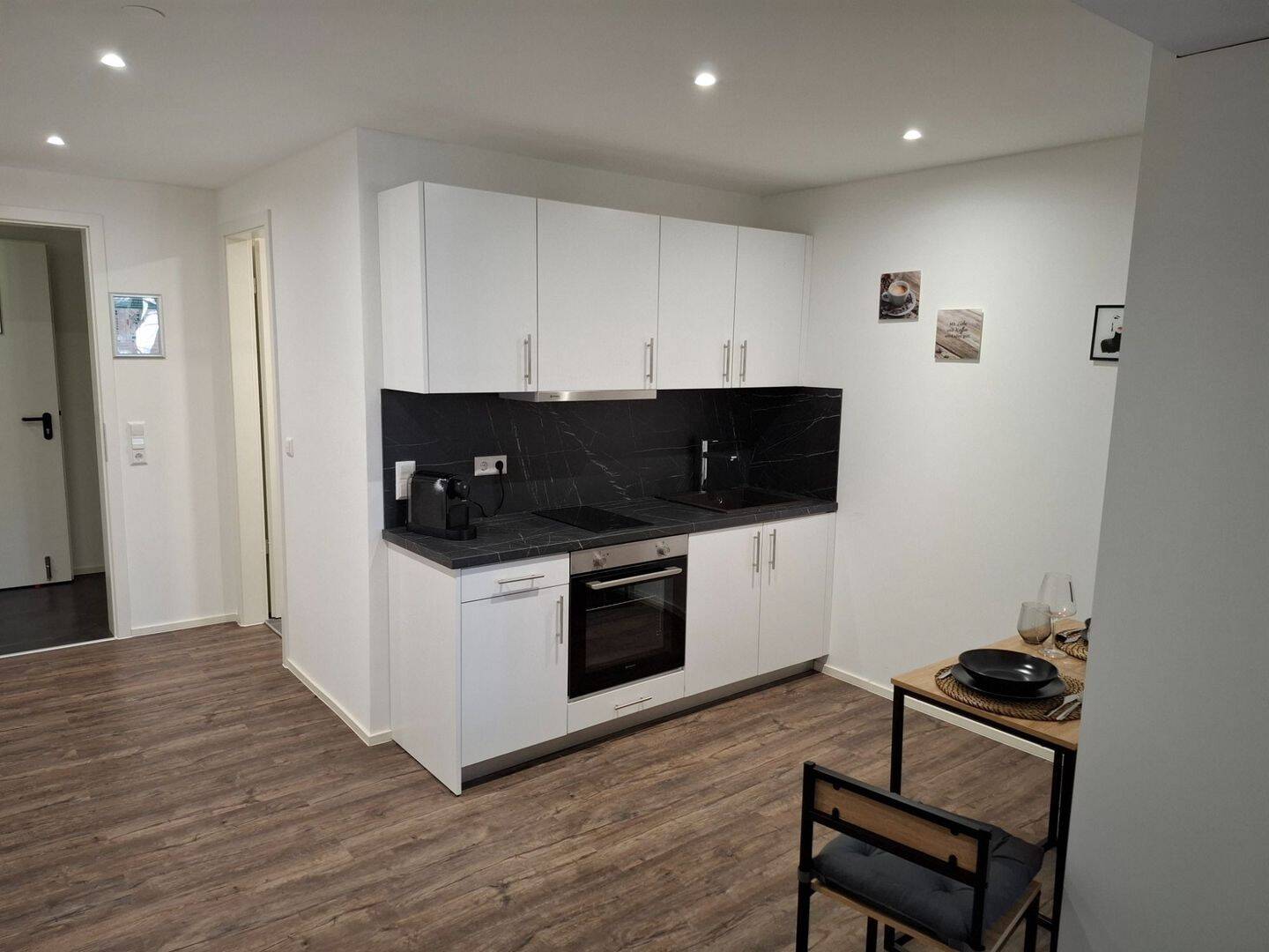 Möbliertes Boardinghaus-Apartment Reutlingen - Zeitwohnen ab 1 Monat – Reutlingen – Vorschaubild 3