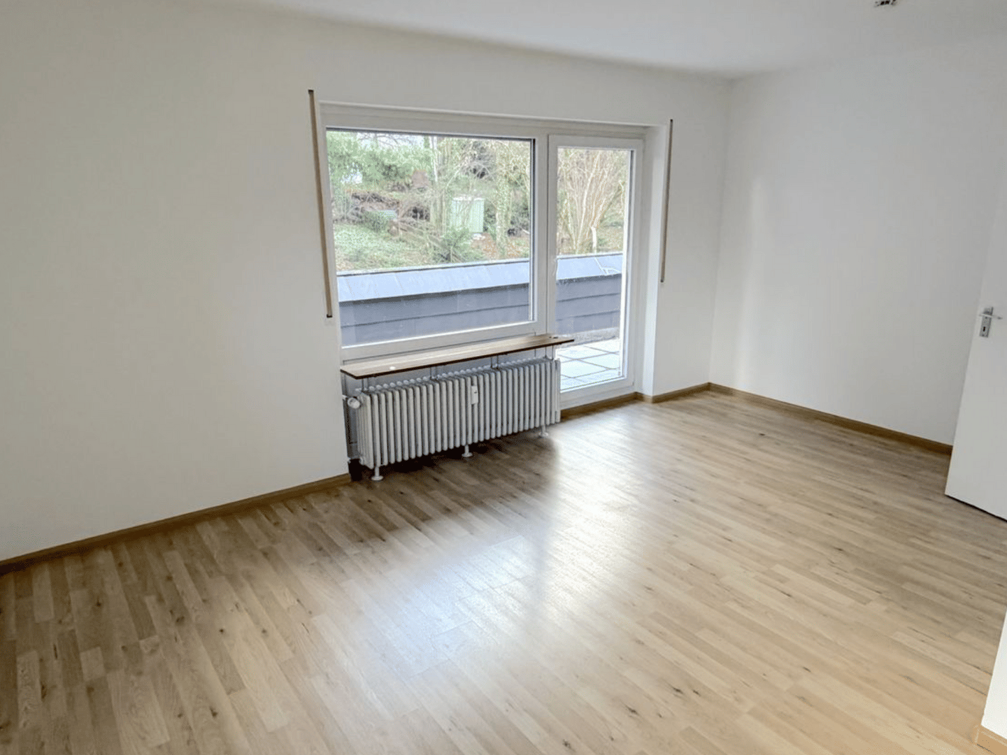 OHNE PROV. | Leerstehendes MFH mit 6 Einheiten und Ausbaureserve | teilsaniert | aufgeteilt nach WEG – Freiburg im Breisgau – Vorschaubild 7
