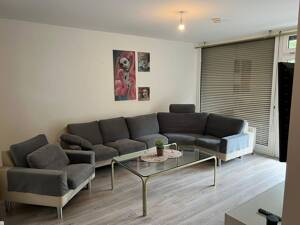 Geschmackvolle 3-Zimmer-Wohnung mit gehobener Innenausstattung mit Balkon in München Perlach – 81737 München – Vorschaubild 8