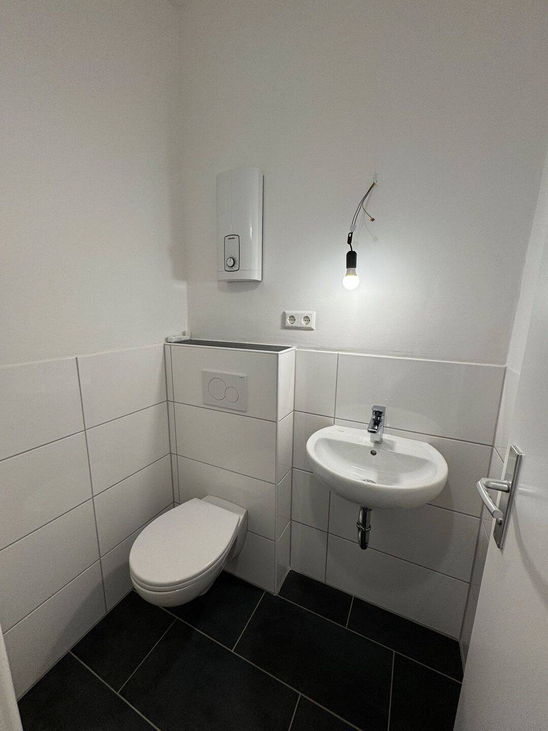 *** Erstbezug nach Sanierung! Wunderschöne 3-4 Zimmerwohnung Nähe Grafenberger Wald *** – Düsseldorf – Vorschaubild 3