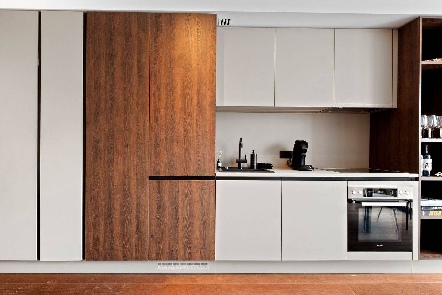 Erstbezug! Lichtdurchflutete, urbane Wohnung mit einzigartigen Community Features im Eleven Decks! – Hamburg – Vorschaubild 3