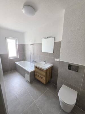 Frisch renovierte 2-Zimmer-Wohnung mit neuem Bad, Magdeburg Alte Neustadt (W20) – 39106 Magdeburg – Vorschaubild 5