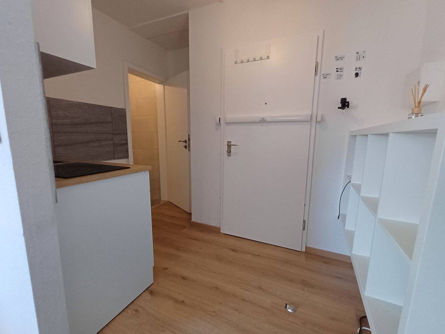 Voll möbliertes Luxus-Apartment mit Aufzug - saniert, vermietet und sofort rentabel – Essen – Vorschaubild 4